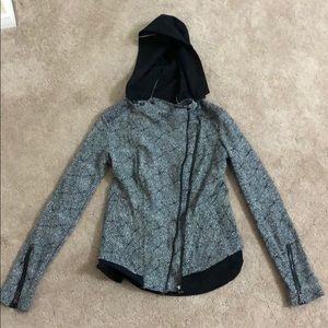 Lululemon Bust a Move workout Jacket